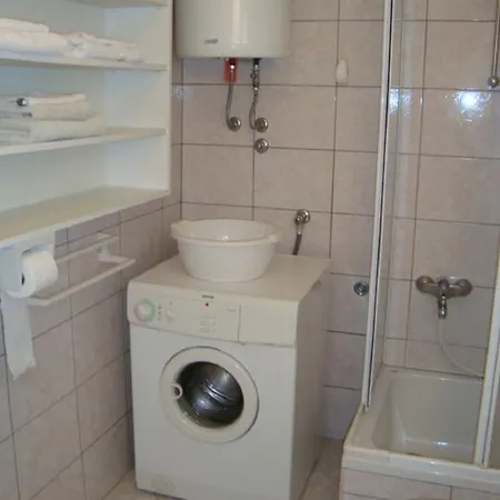 Blue Holidays شقة شيبينيك